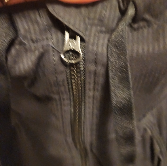 Lululemon zip up hooded jacket 12 women's - Picture 5 of 10